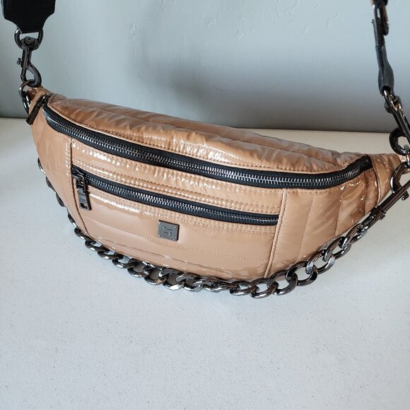 Think Royln Sling Bag "LIKE NEW" - Picture 11 of 16